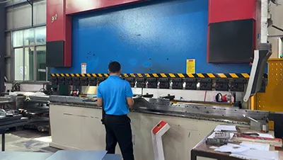 Dobladora CNC