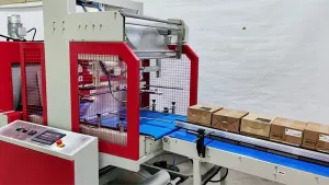 Enfajadora Retráctil Automática con Selladora de Manga