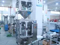 Envasadora Vertical para Formatos Grandes